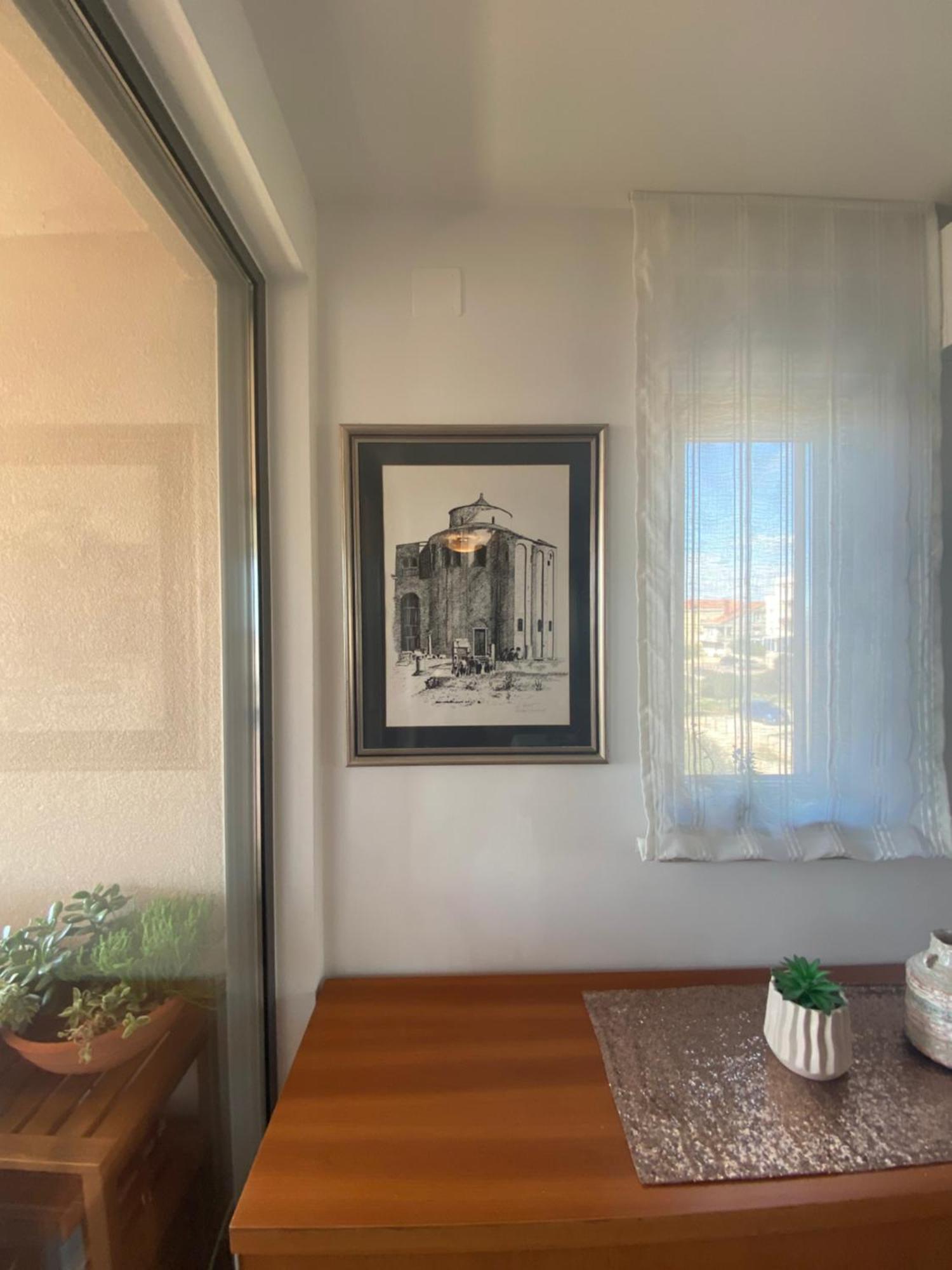 Apartments Luana With Private Jacuzzi Zadar Ngoại thất bức ảnh