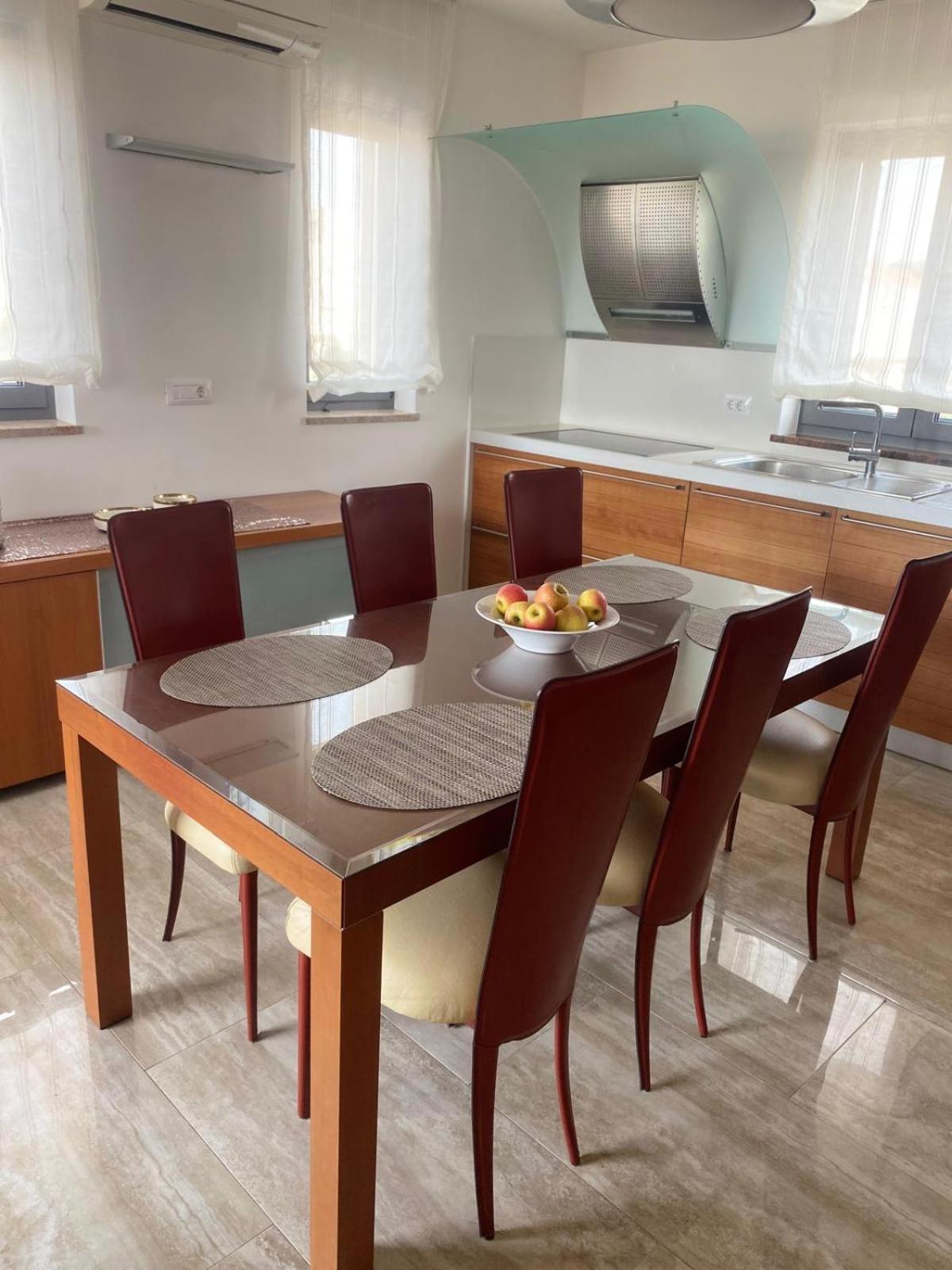 Apartments Luana With Private Jacuzzi Zadar Ngoại thất bức ảnh
