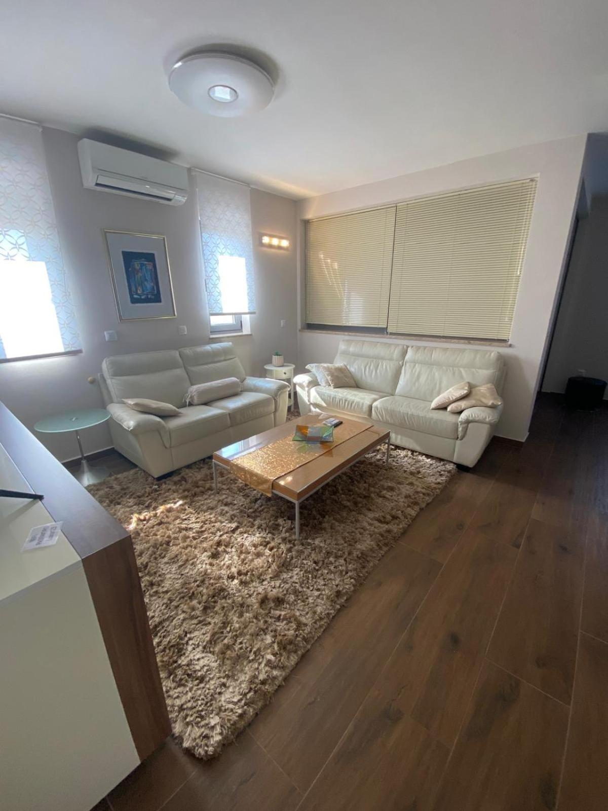 Apartments Luana With Private Jacuzzi Zadar Ngoại thất bức ảnh