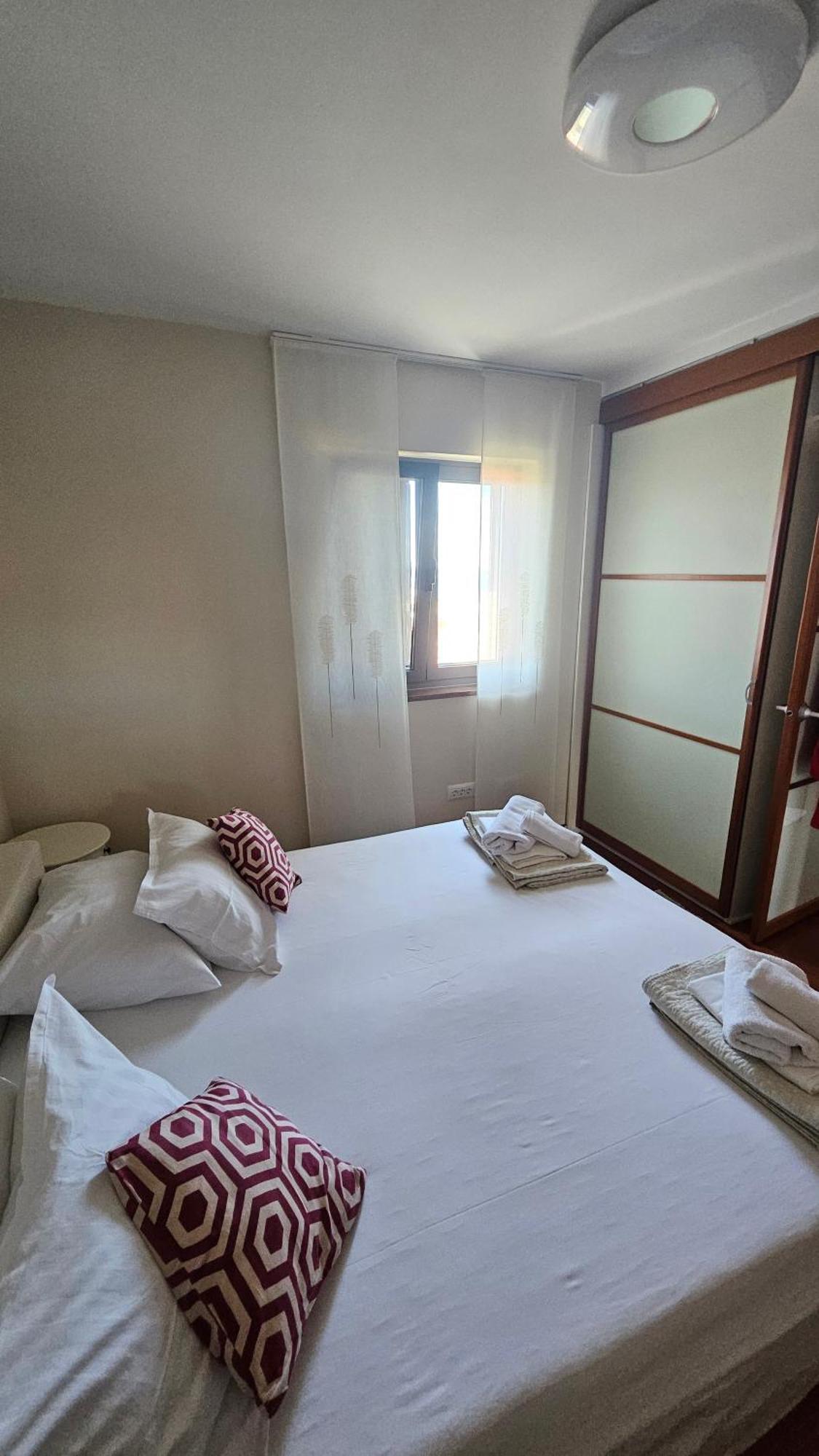 Apartments Luana With Private Jacuzzi Zadar Ngoại thất bức ảnh